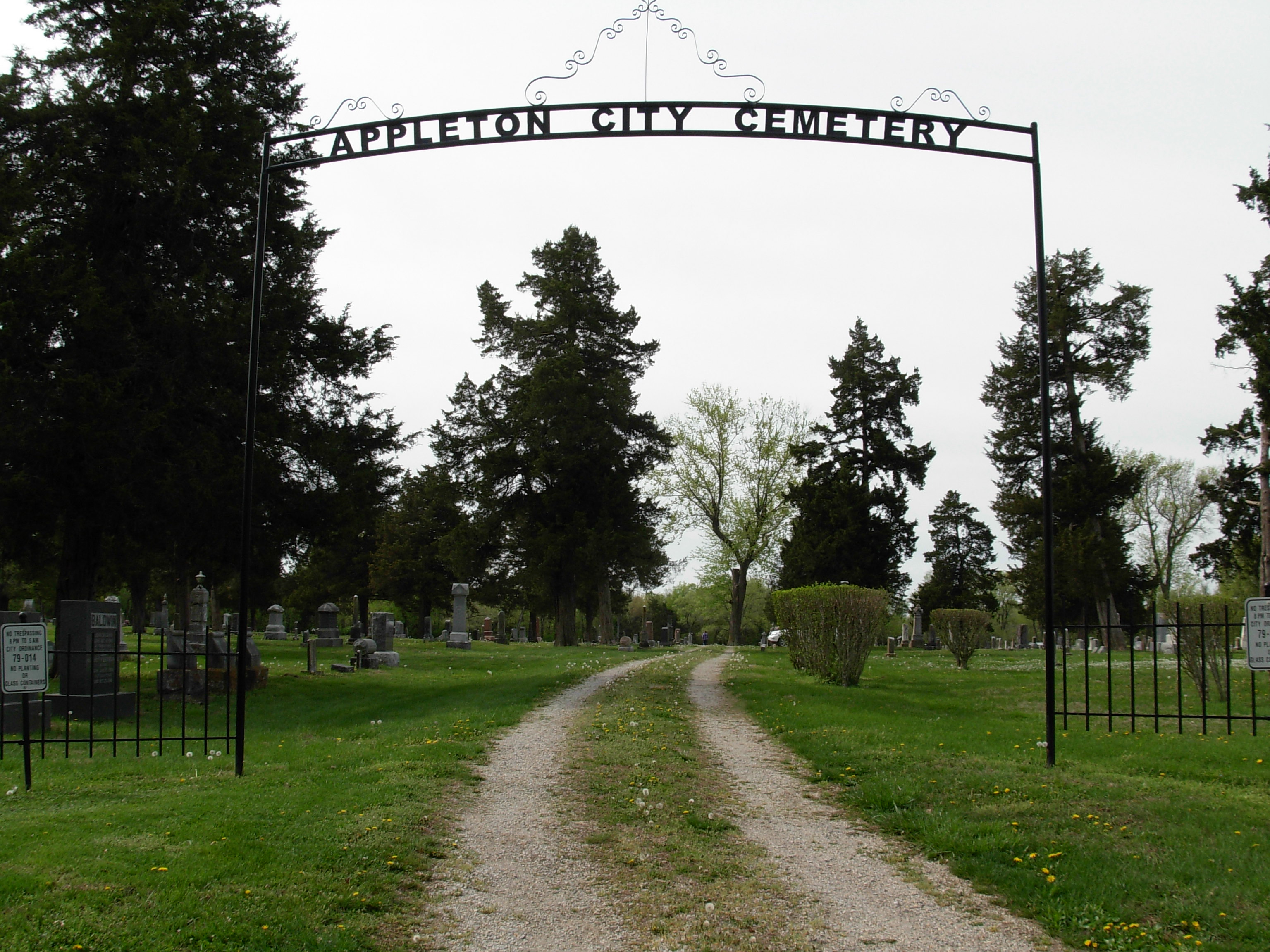 Appleton City Cemetery